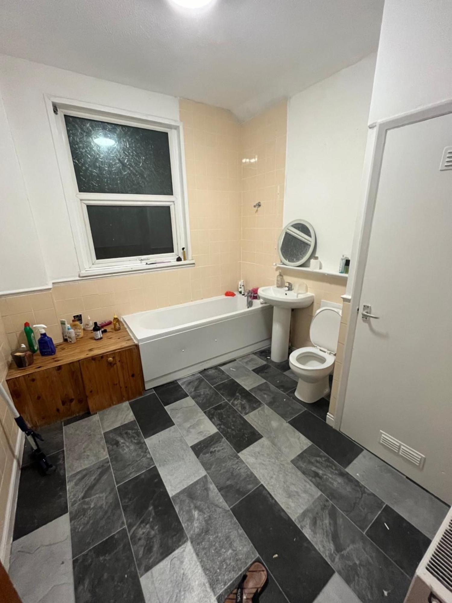 241 Albert Avenue Кингстън ъпон Хъл Екстериор снимка